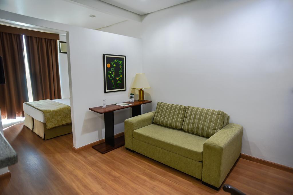 Podium Apart Hotel 바르지냐 객실 사진